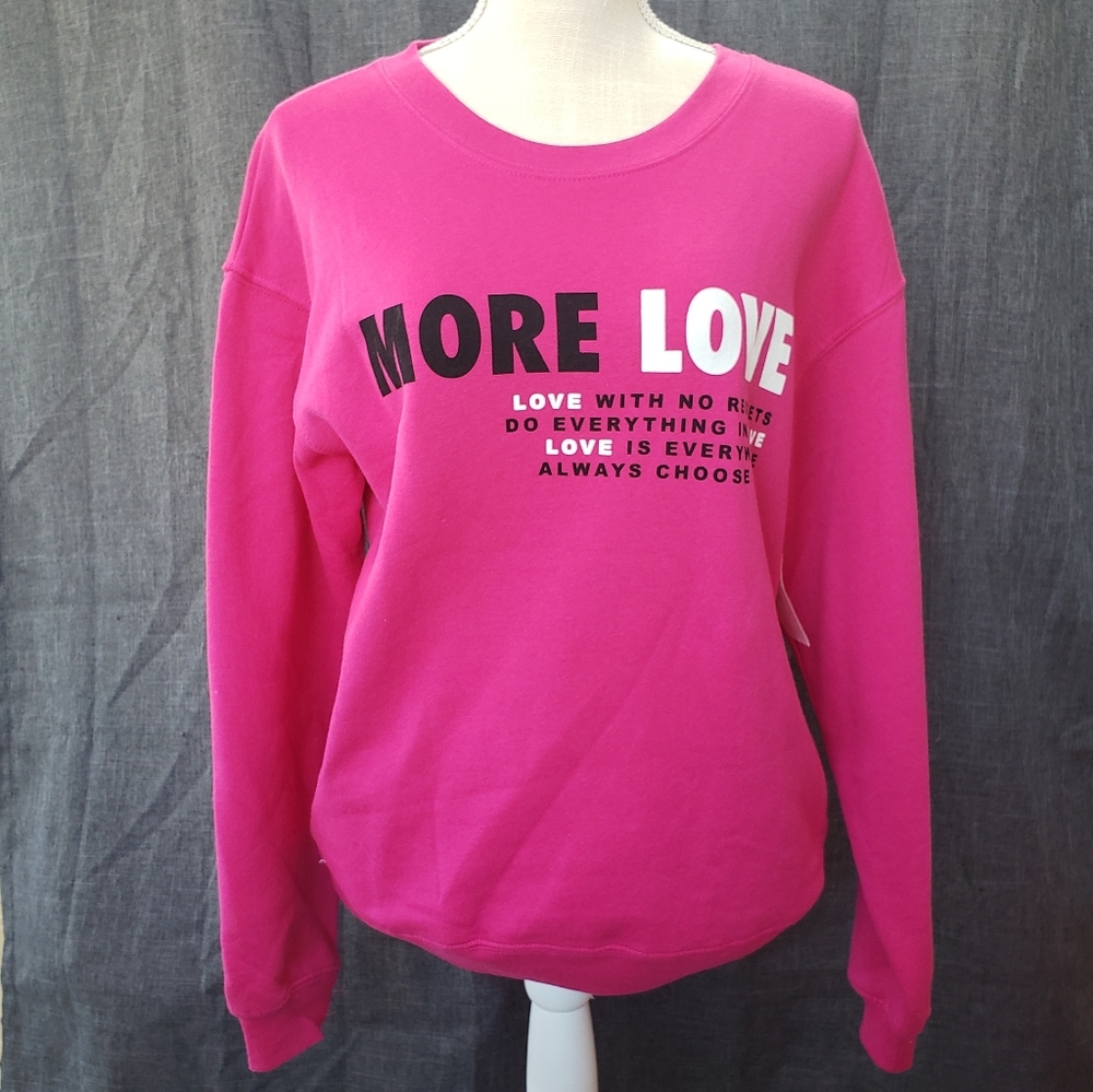 🌻NWT WOUND UP pink sweater